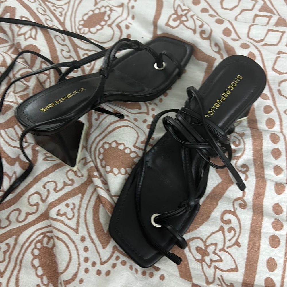Strappy Black Heels New